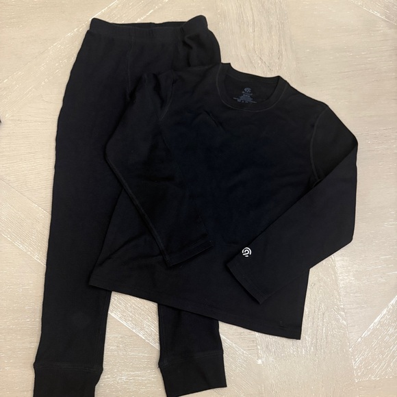 Champion Cat & Jack Black Thermal Shirt and pants set for cold weather outdoors - Picture 1 of 8